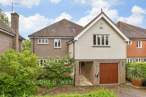 4 bedroom detached house for sale, South Leas, Horsham RH13