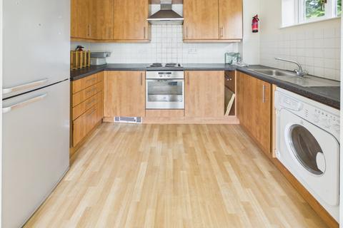 2 bedroom apartment for sale, Hurworth Avenue, Langley, Berkshire, SL3