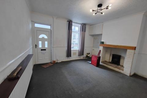 2 bedroom end of terrace house to rent, Sheffield Road, Penistone, Sheffield, South Yorkshire, S36 6HE