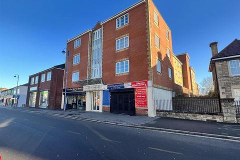1 bedroom flat for sale, Cricklade Road, Swindon SN2