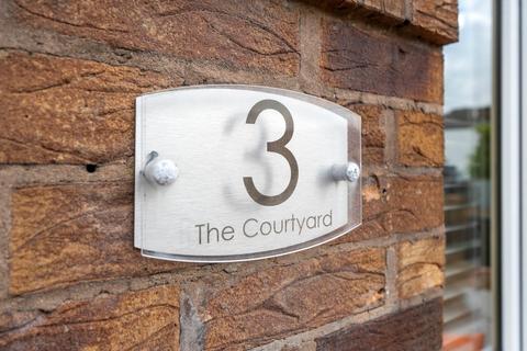 2 bedroom terraced house for sale, The Courtyard, Newton-Le-Willows, WA12
