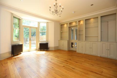2 bedroom flat to rent, Buckingham Road, Brighton