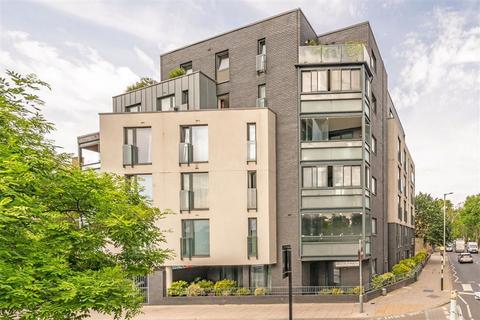 Weston Street, London SE1
