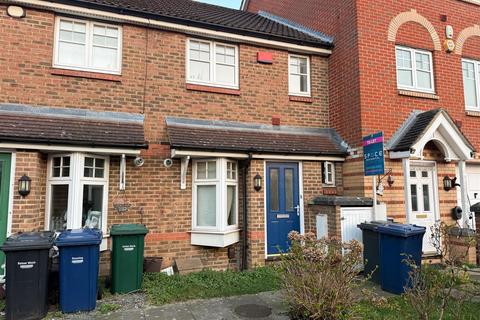 2 bedroom terraced house to rent, 2 DOUBLE BEDROOM HOUSE WITH GARDEN - Magnolia Gardens, Edgware HA8
