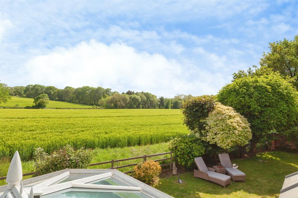 Gaulby Lane, Stoughton, LEICESTER - View 2