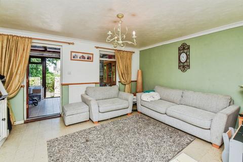 3 bedroom semi-detached house for sale, Christchurch Street East, FROME