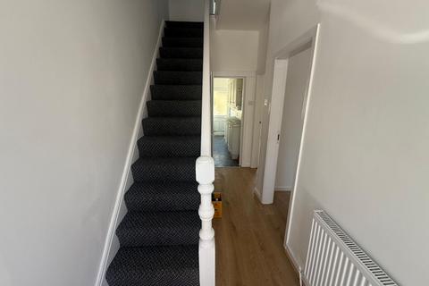 3 bedroom terraced house to rent, Thornes Road, Liverpool, L6