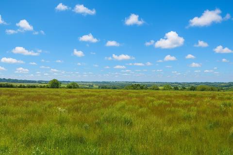 Land for sale, Chipping Warden, Daventry, Northamptonshire
