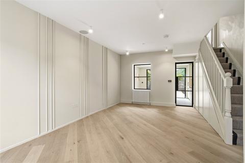 3 bedroom house for sale, Holden Street, SW11