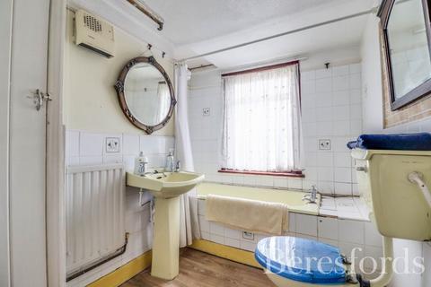 2 bedroom semi-detached house for sale, Colchester Road, Coggeshall, CO6