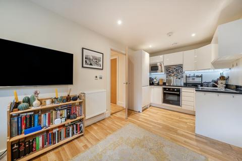 2 bedroom flat for sale, St. Annes Street, Elite House, E14