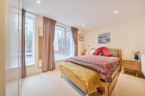 2 bedroom flat for sale, St. Annes Street, Elite House, E14