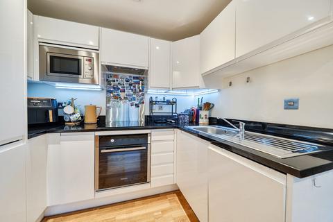 2 bedroom flat for sale, St. Annes Street, Elite House, E14