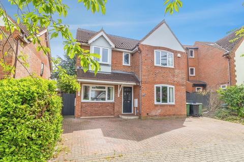 4 bedroom detached house for sale, Rosemullion Avenue, Tattenhoe, Milton Keynes, Buckinghamshire, MK4