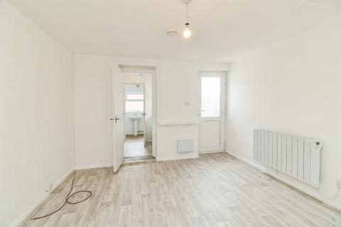 1 bedroom flat for sale, Church Street, Leighton Buzzard