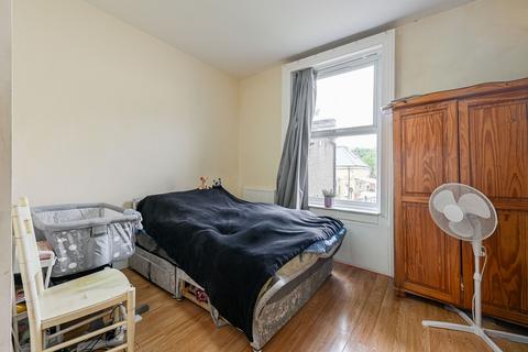 1 bedroom flat for sale, Herbert Road, Woolwich, London, SE18