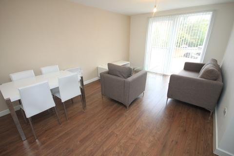 3 bedroom apartment to rent, Riverside, Salford M5