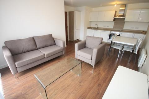 3 bedroom apartment to rent, Riverside, Salford M5