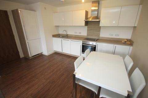 3 bedroom apartment to rent, Riverside, Salford M5