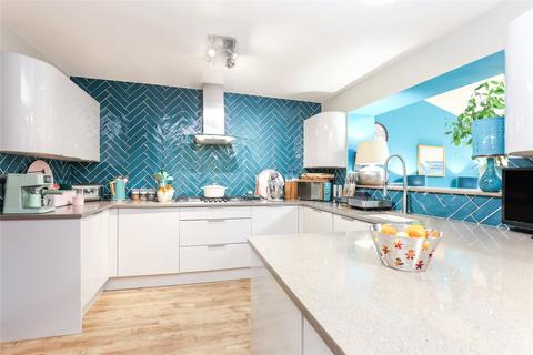 undefined, Wallace Wynd, Cambuslang, Glasgow, South Lanarkshire, G72