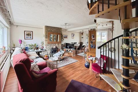 4 bedroom semi-detached house for sale, Granson Way, Washingborough LN4