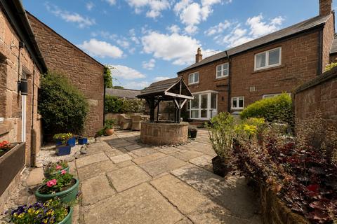 4 bedroom cottage for sale, Hillbark Road, Wirral, CH48