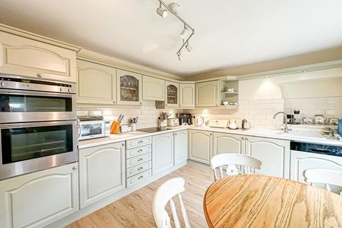 4 bedroom cottage for sale, Hillbark Road, Wirral, CH48