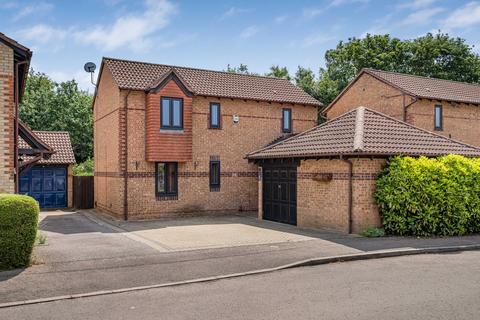 3 bedroom detached house for sale, Hornbeam Road, Bicester, OX26
