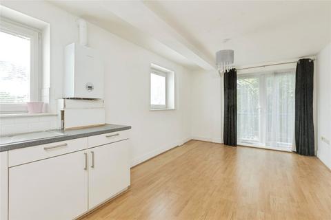 2 bedroom flat for sale, St. Marys Road, Swanley, Kent, BR8