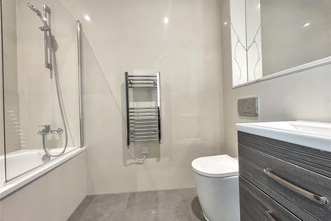 1 bedroom apartment to rent, Bath Road, Slough, Berkshire, SL1