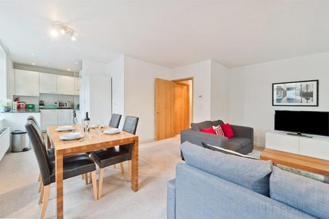 2 bedroom apartment to rent, Alfred Place, London WC1E
