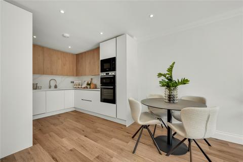 4 bedroom end of terrace house for sale, Westfield Road, Woking, GU22