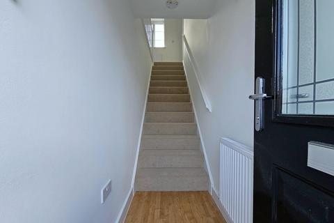 2 bedroom coach house to rent, Badger Lane, Grange Park, Northampton NN4