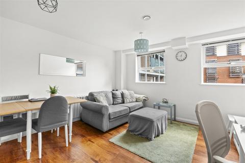 1 bedroom flat for sale, Corporation Street, High Wycombe HP13
