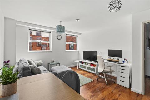 1 bedroom flat for sale, Corporation Street, High Wycombe HP13