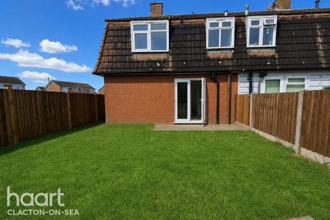 3 bedroom end of terrace house to rent, Lake Walk, CLACTON-ON-SEA