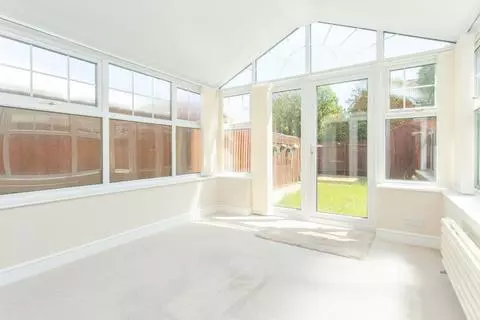 2 bedroom terraced house for sale - Widok 2