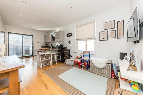 undefined, Lawrence Road, London W5