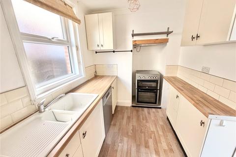 3 bedroom apartment for sale, Highwood Road, Lower Parkstone, Poole, Dorset, BH14