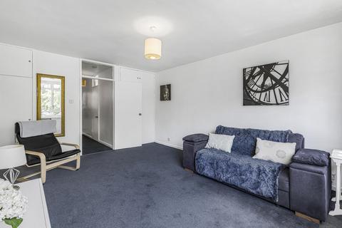 Studio for sale, Churchill Gardens, Pimlico, London