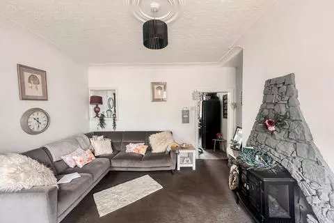 2 bedroom terraced house for sale - Widok 2