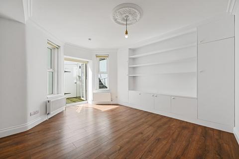 1 bedroom flat for sale, Sinclair Gardens, London W14
