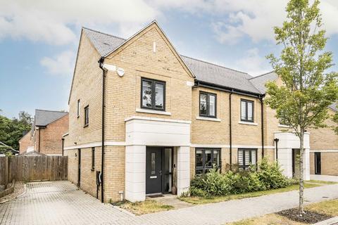 Orchard Farm Avenue, East Molesey KT8