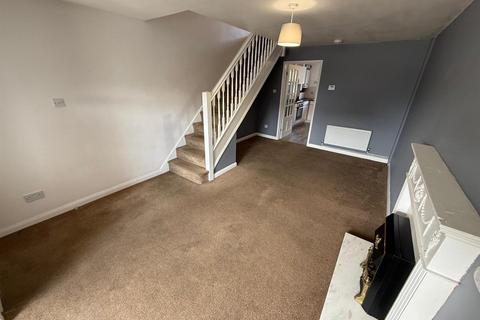 2 bedroom house for sale, April Close, Oldham