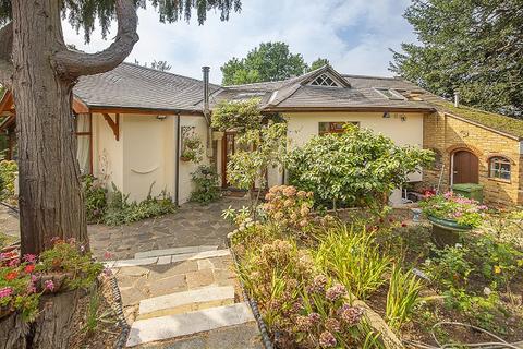 4 bedroom house for sale, Liverpool Road, Kingston upon Thames, KT2