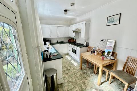 3 bedroom terraced house for sale, Vine Street, South Shields, NE33