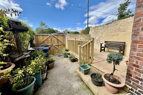 3 bedroom terraced house for sale, Vine Street, South Shields, NE33