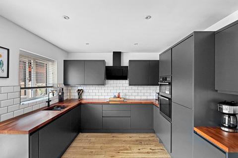 3 bedroom detached house for sale, Tartan Close, Frating, Colchester, CO7