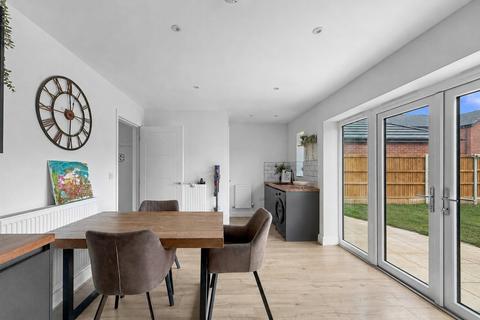 3 bedroom detached house for sale, Tartan Close, Frating, Colchester, CO7