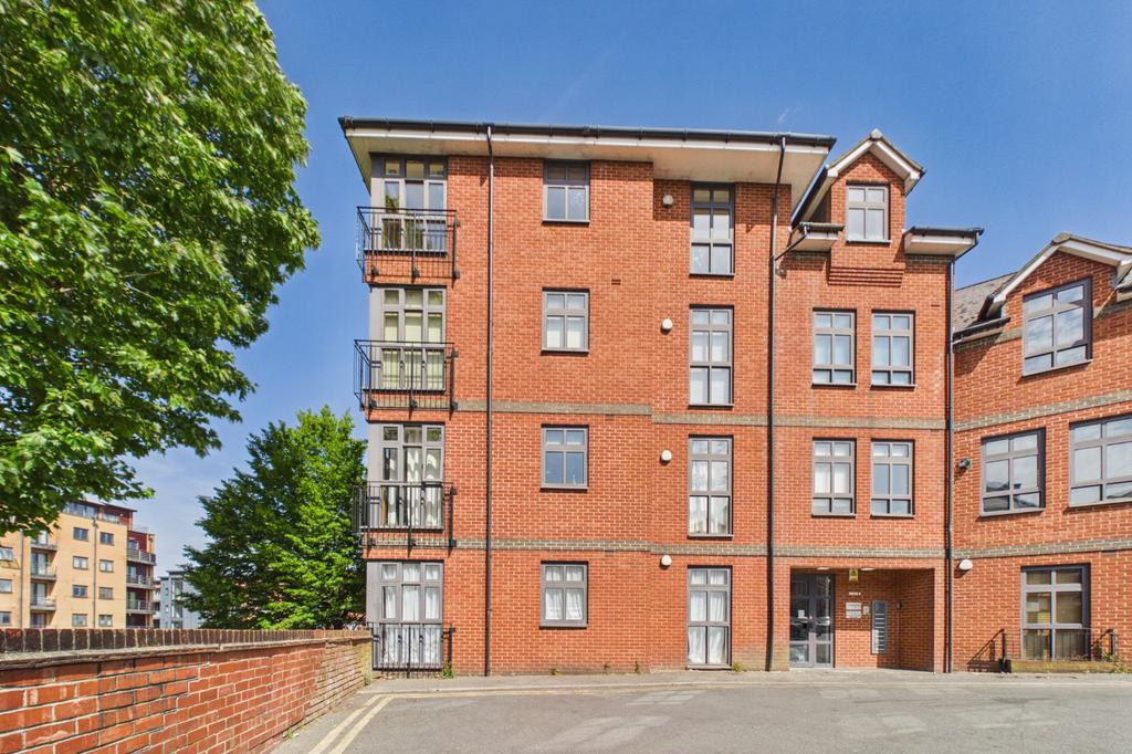 Apartment in Reading, Reading Town Centre, Coley